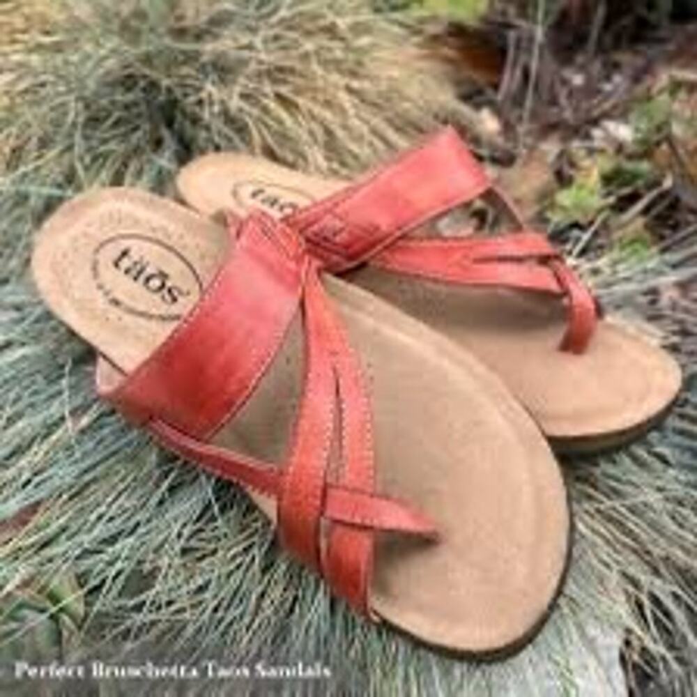Taos Women's Perfect Sandal in Bruschetta (Red) Leather Slide Size ‎ 9 - Picture 2 of 9